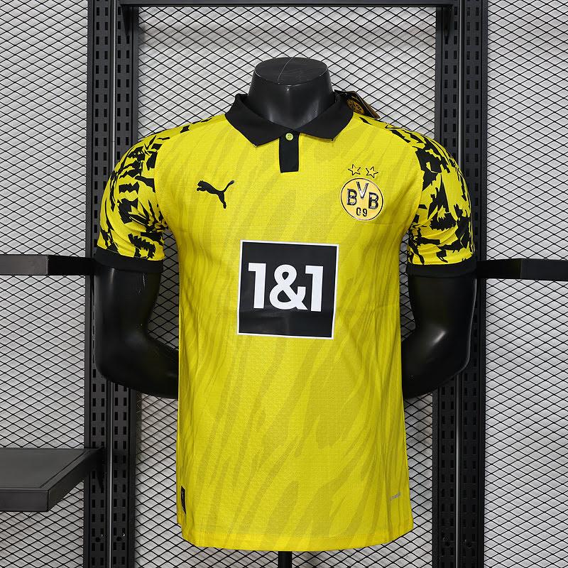 25/26 Versão Jogador Dortmund Especial