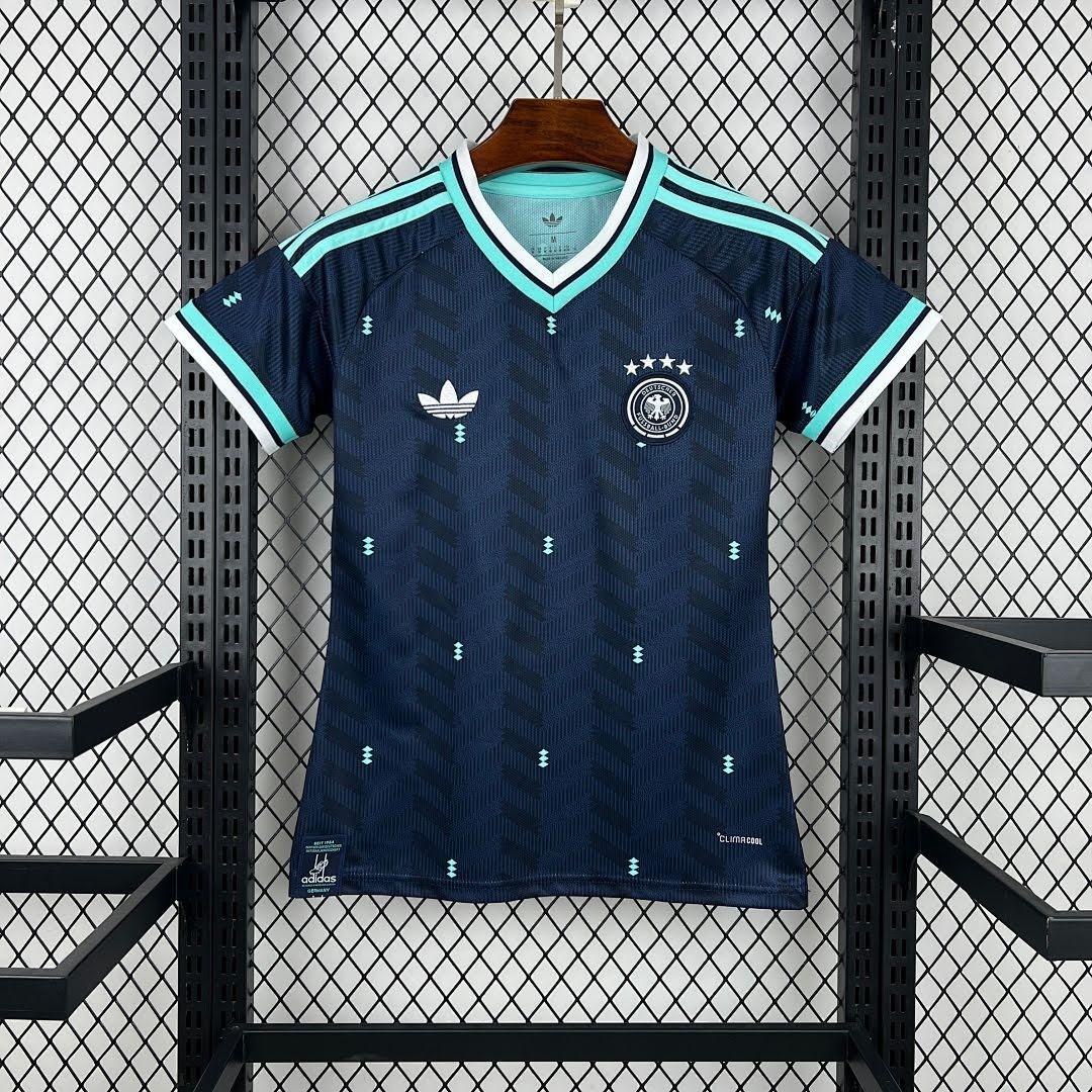 26/27 Germany Visitante Feminina Camisa